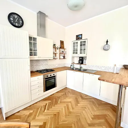 Agapella Apartamenty- Helska 3 - 250m Form The Beach, Free Parking Апартаменты Сопот